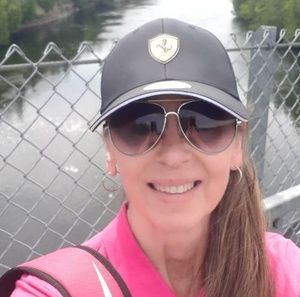 Meet your Posher, Julia